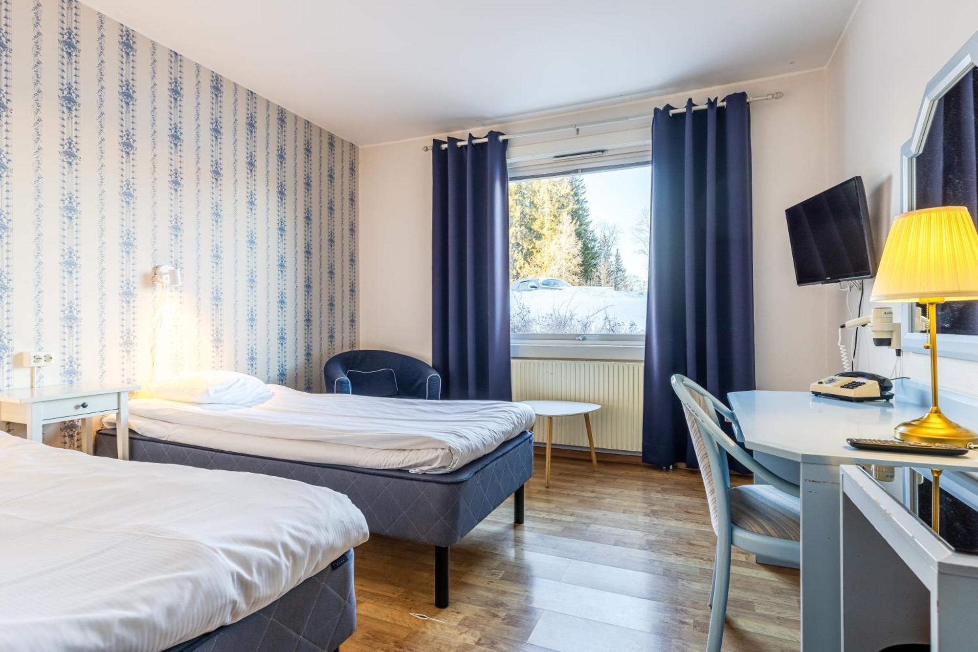Hotell Kung Goesta By First Мура Екстер'єр фото