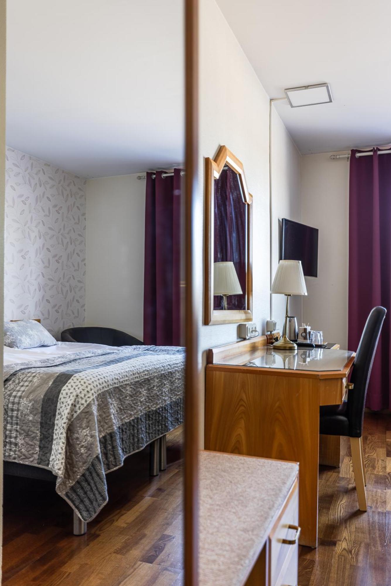 Hotell Kung Goesta By First Мура Екстер'єр фото