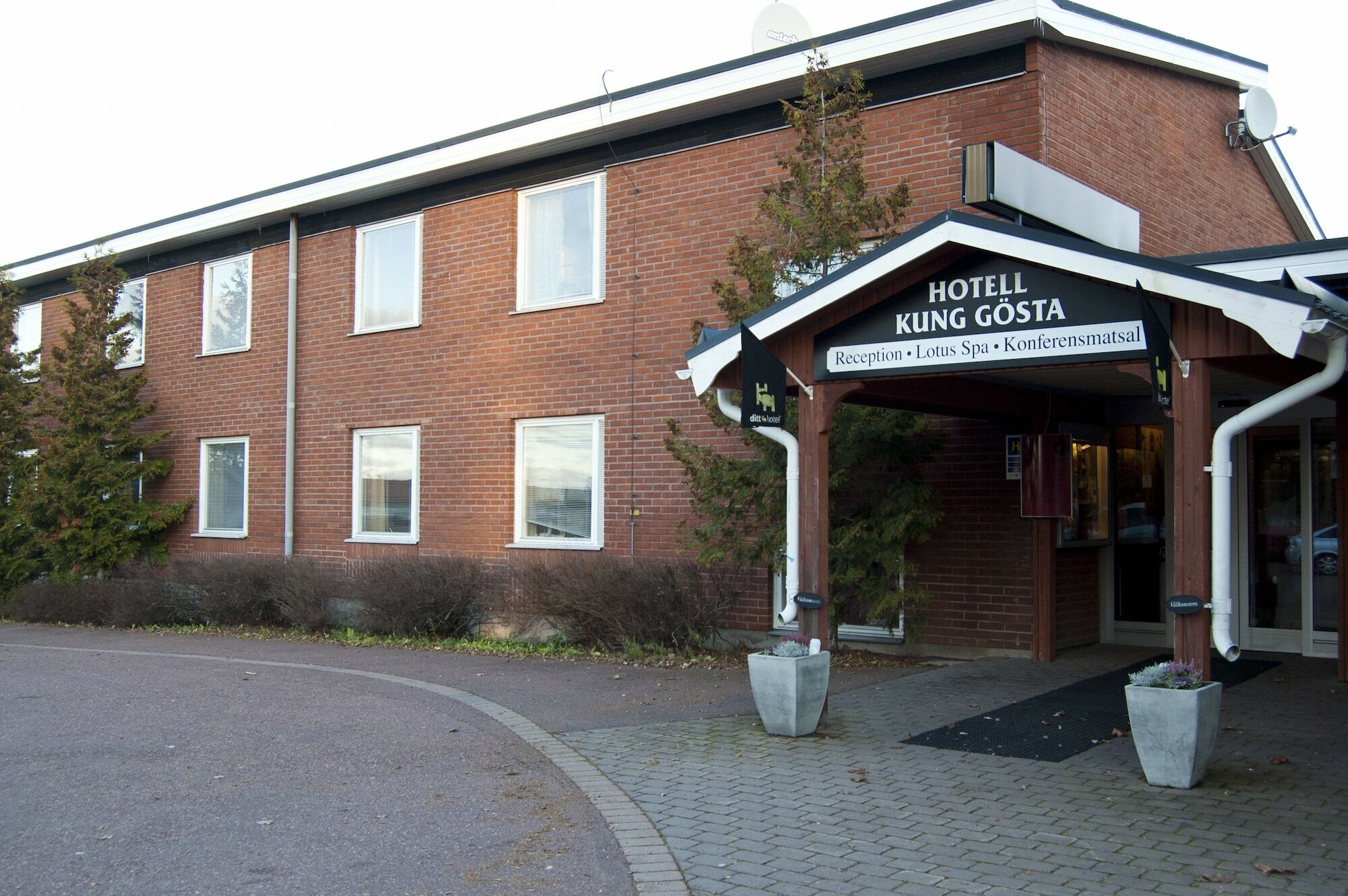 Hotell Kung Goesta By First Мура Екстер'єр фото